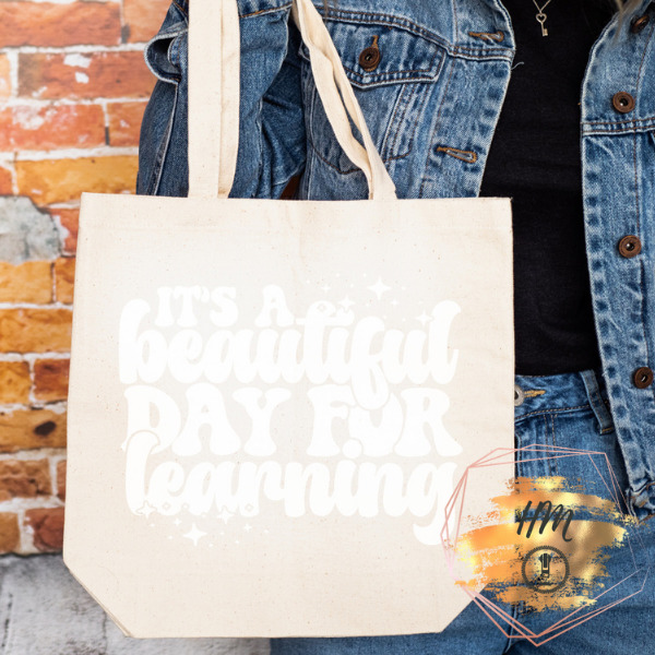 It’s a beautiful day tote natural