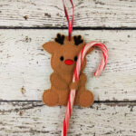 Festive Reindeer Candy Cane Holder Ornament – Embroidered Felt Holiday Tree Decoration & Custom Heirloom Stocking Stuffer
